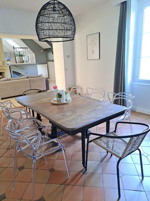 Holiday home Agreable Maison Angevine *