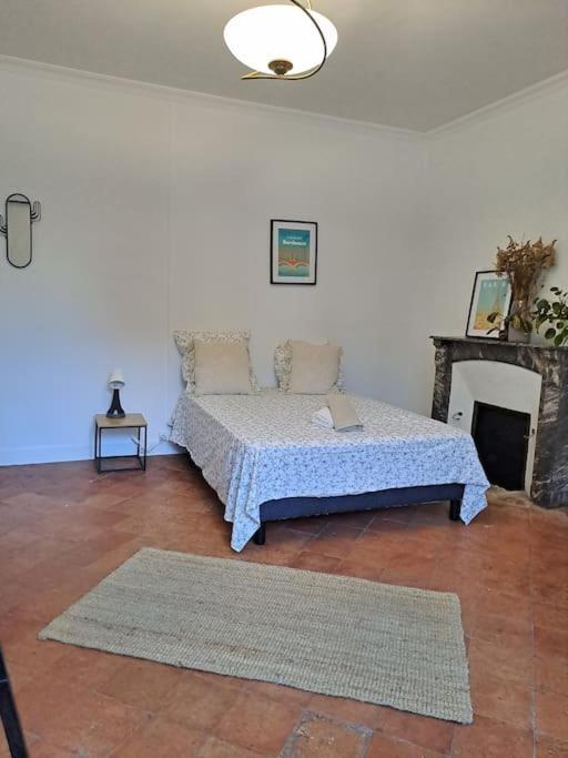 Holiday home Agreable Maison Angevine *